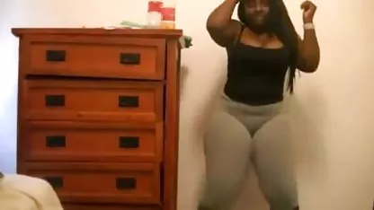 De haber jodido a sí misma con una gruesa polla de goma, una perra en el calor del orgasmo parece tener una colegialas xxx blogspot imagen donde un macho caliente folla con su peso gallo
