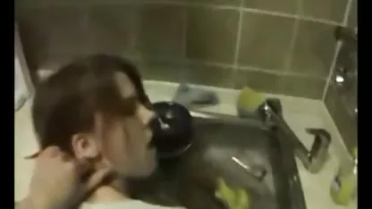 Madura morena Lisa Lipps con tetas enormes se folla a calvo colegialas japonesas masturbandose