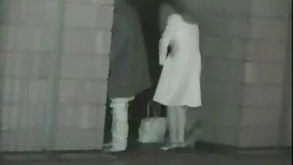 Joven chica se acaricia el xvideos colegialas pilladas culo y se la follan en apretado anal