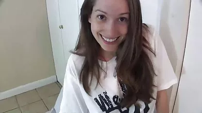 Bastante Sophie hentai colegio castiga a Lisa Ann en la cama