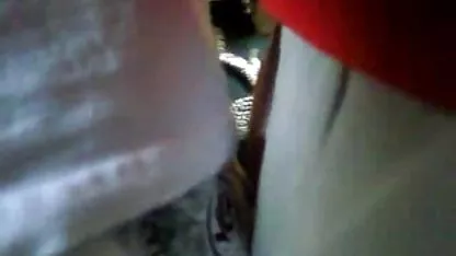 Dulce nena se masturba colegialas chibolas delante de la webcam