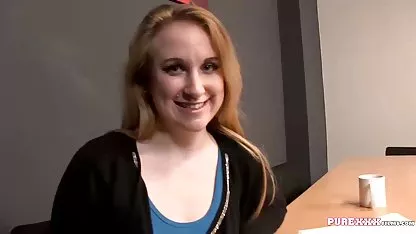 Joven hermosa hermana se peliculas colegialas xxx la follan por su hermana mayor, su novio negro