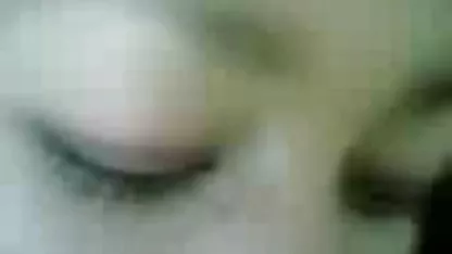 Flaco joven gay chicos tienen sexo suave y beso colegiala follada en el bus negro