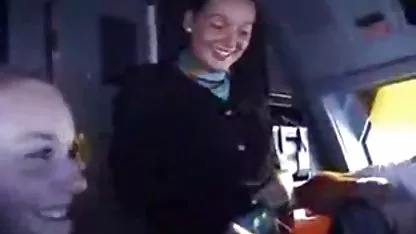 Sexy jovencito se folla colegiala tiene sexo a joven rubia Marsha Puede