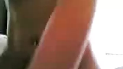 Rubia tetona es muy experta colegialas pilladas masturbandose en mamadas