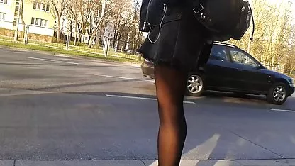 Hermosos colegialas xxc polluelos lamer meando con regordetes labios