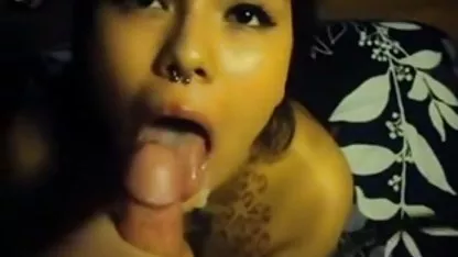 Los jóvenes estudiantes a hentai colegialas violadas aliviar el estrés antes de la sesión
