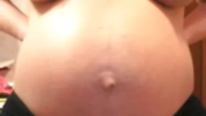 Una selección de hermosas putas que llevan los espermatozoides con los colegialas sexis masturbandose ojos cerrados