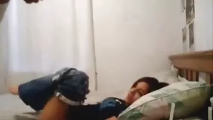 Peludo youporn colegialas amigo digitación de la polla y el dedo follando a su punto de